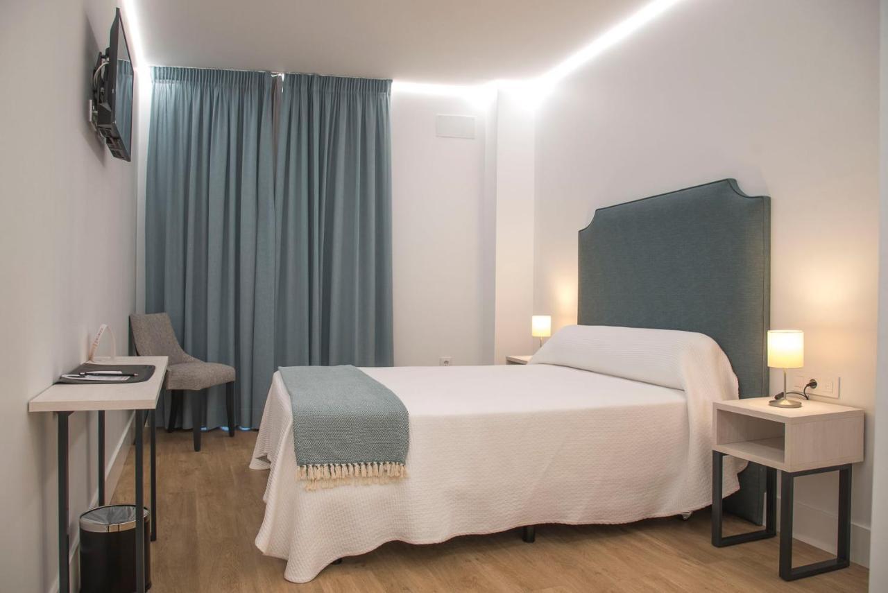 Gm Hotel Marchena  Exterior photo