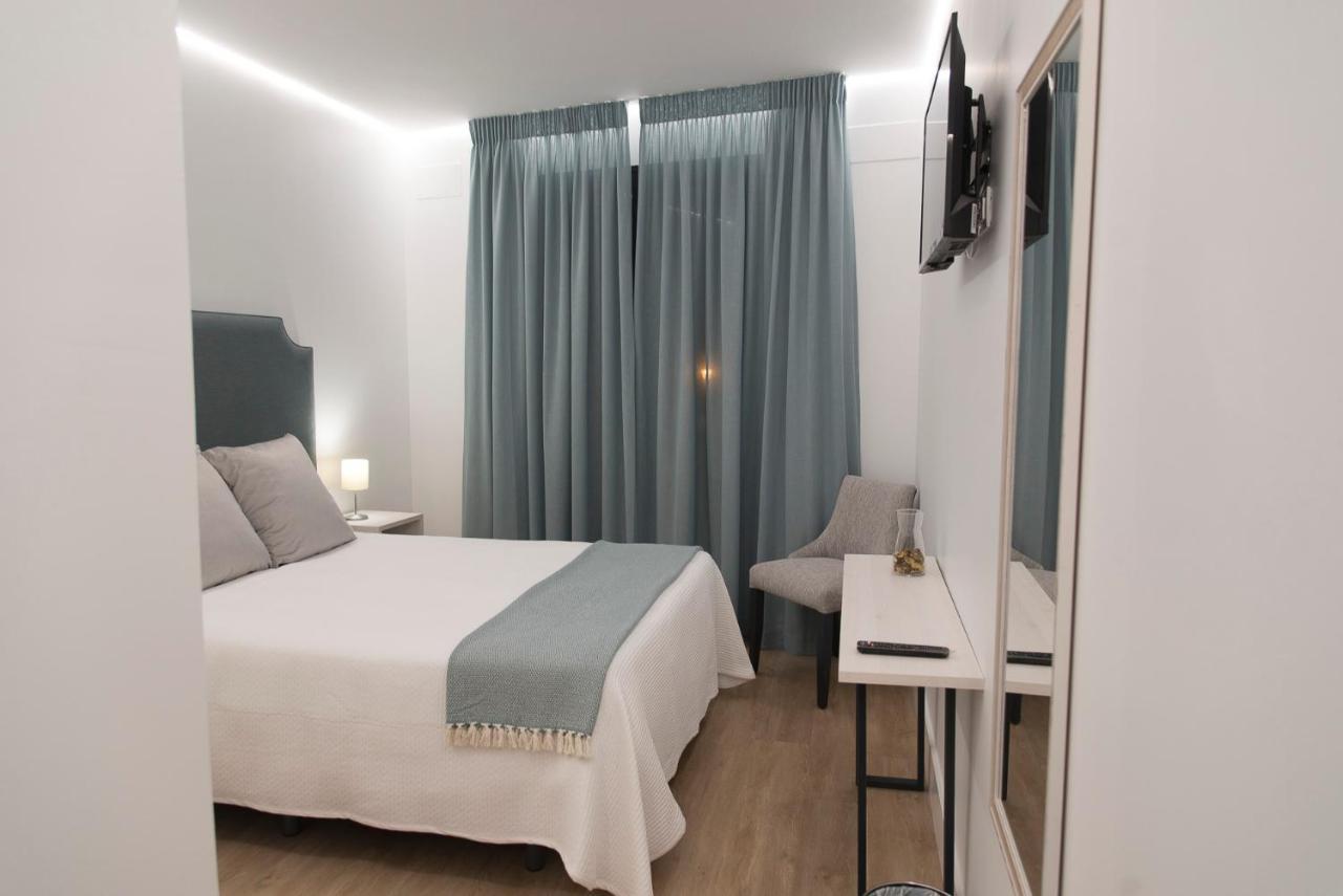 Gm Hotel Marchena  Exterior photo