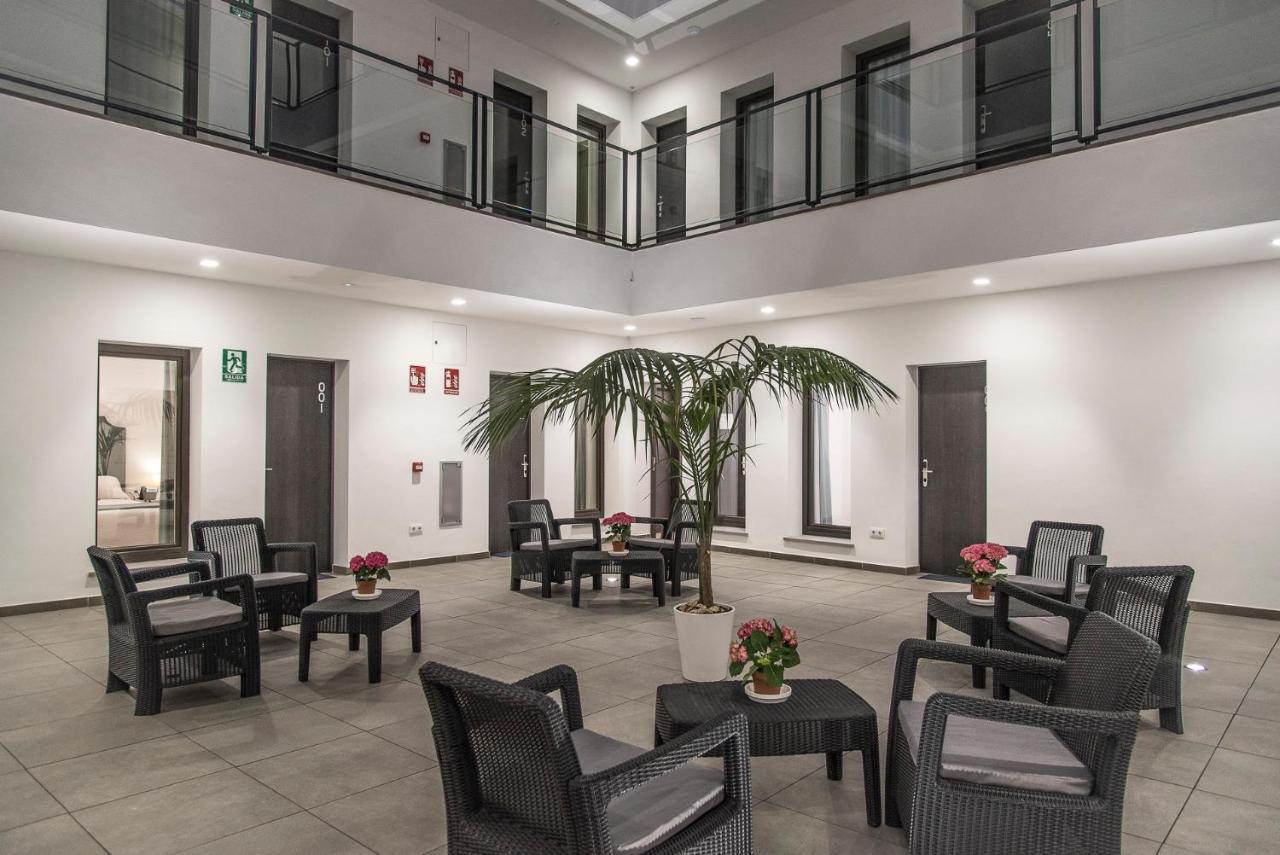 Gm Hotel Marchena  Exterior photo